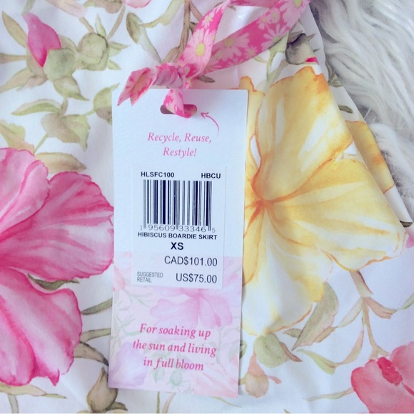 NWT LSF X Hurley Hibiscus Boardie Skirt - Picture 9 of 14